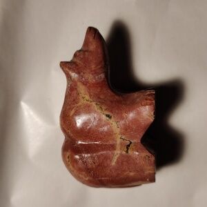 Rare pink serpentine Zuni fetish bear 2.75" long x 1" wide